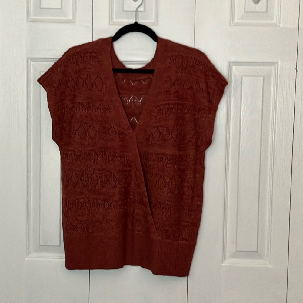 Rust Sleeveless Knit Cardigan